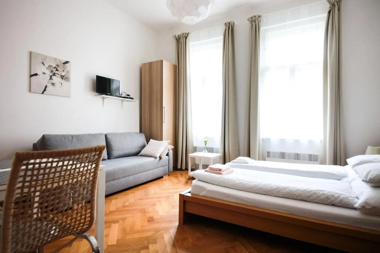 City Castle Aparthotel Praag