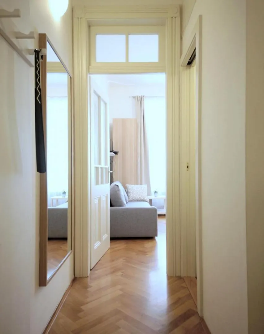City Castle Aparthotel Praag 3*,
