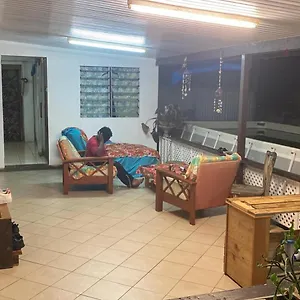 Ravehei Smile Punaauia Hostel