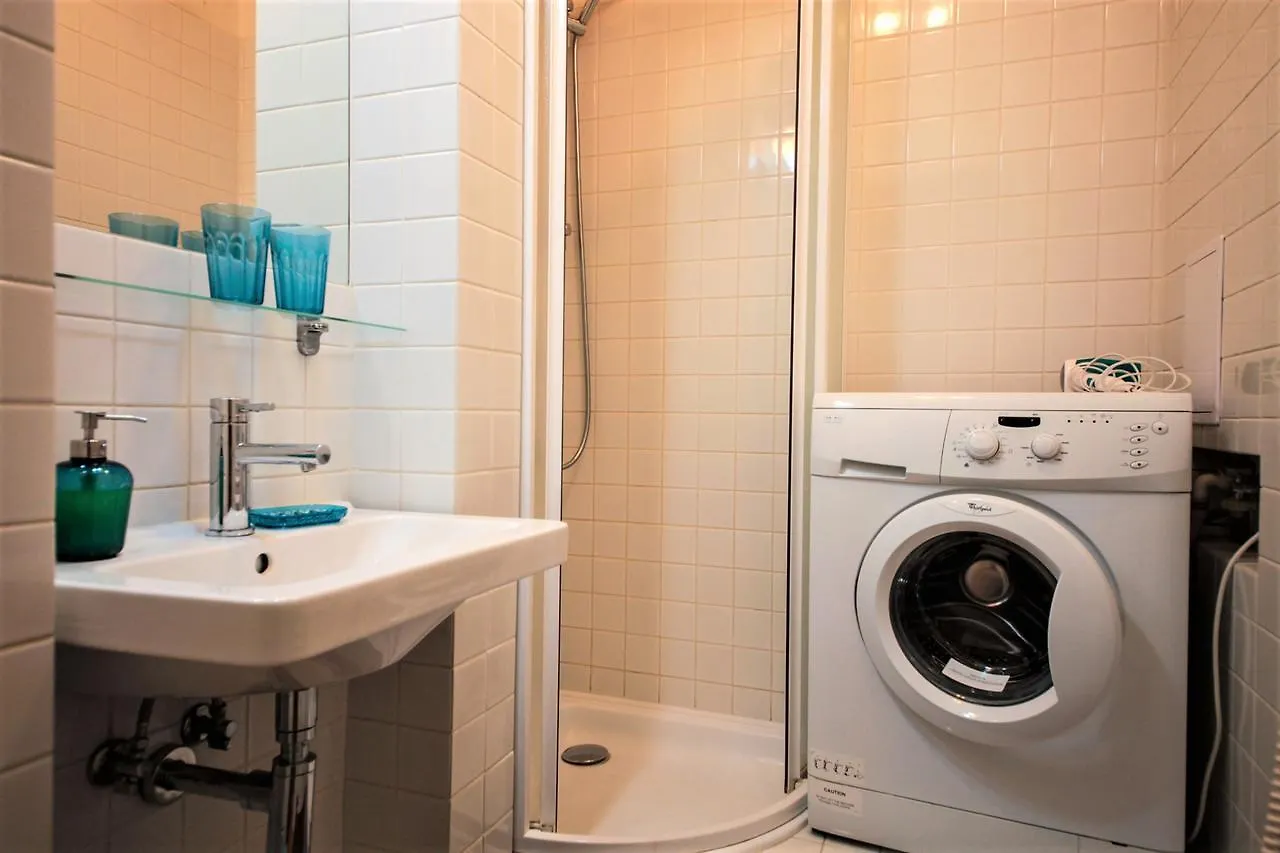 City Castle Aparthotel Prag 3*,