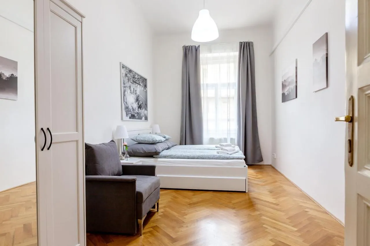City Castle Aparthotel Praha 3*,  Česká republika