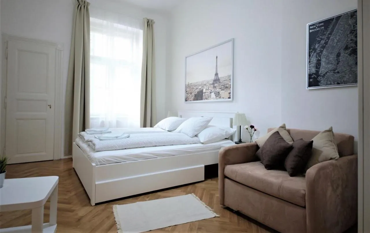 City Castle Aparthotel Praha