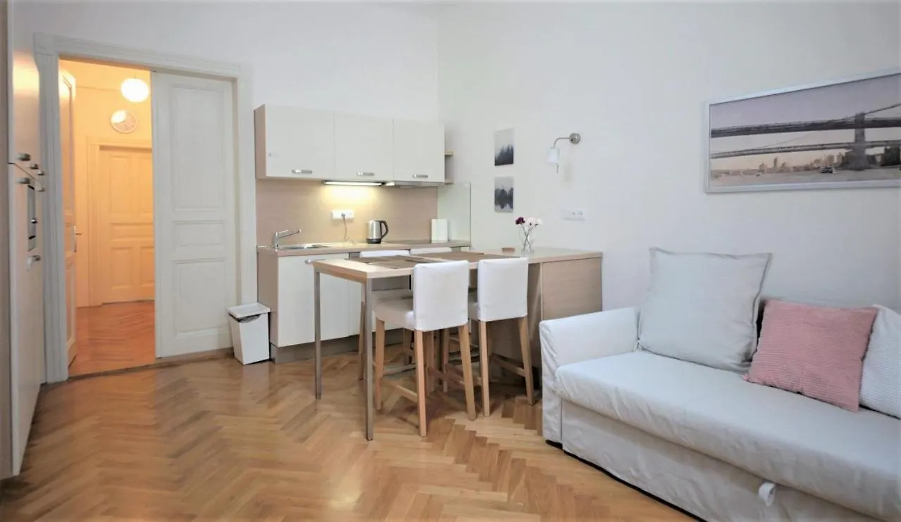 City Castle Aparthotel Praha